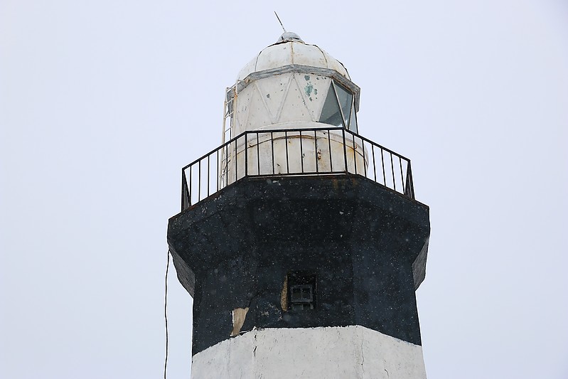 Sakhalin / Cape Lopatina lighthouse - lantern
Author of the photo: Victor Murzilkin and Red Hare TV Production
Keywords: Strait of Tartary;Sakhalin;Russia;Far East;Nevelsk;Lantern