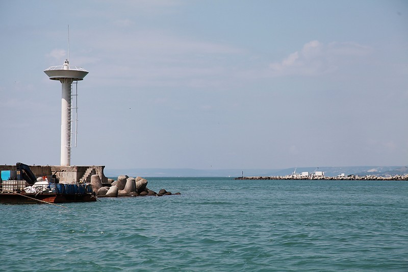 Kavarna Pier light
Keywords: Bulgaria;Black sea
