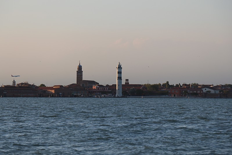 Golfo di Venezia / Isola di Murano / Murano (Entrance Range Rear) Lighthouse
Photo by Slava Lapo
Keywords: Murano;Venice;Italy