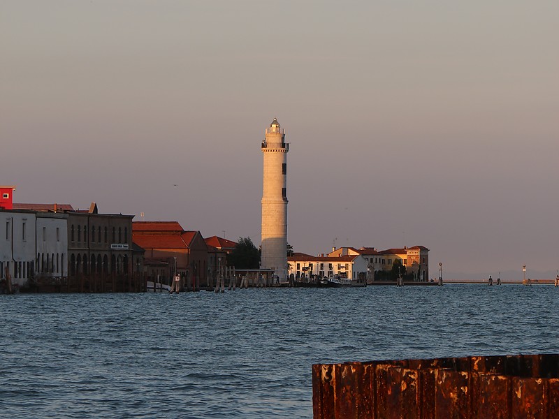 Golfo di Venezia / Isola di Murano / Murano (Entrance Range Rear) Lighthouse
Photo by Slava Lapo
Keywords: Murano;Venice;Italy;Sunset