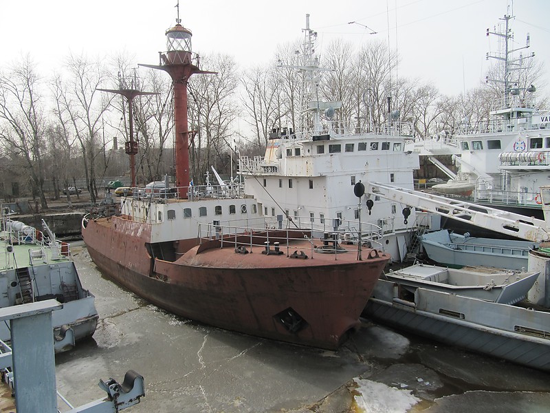Irbenskij lightship
Lightship "Irbenskij" in the port of Lomonosov
Now in Kaliningrad Maritime Museum

Keywords: Lightship;Gulf of Finland;Russia