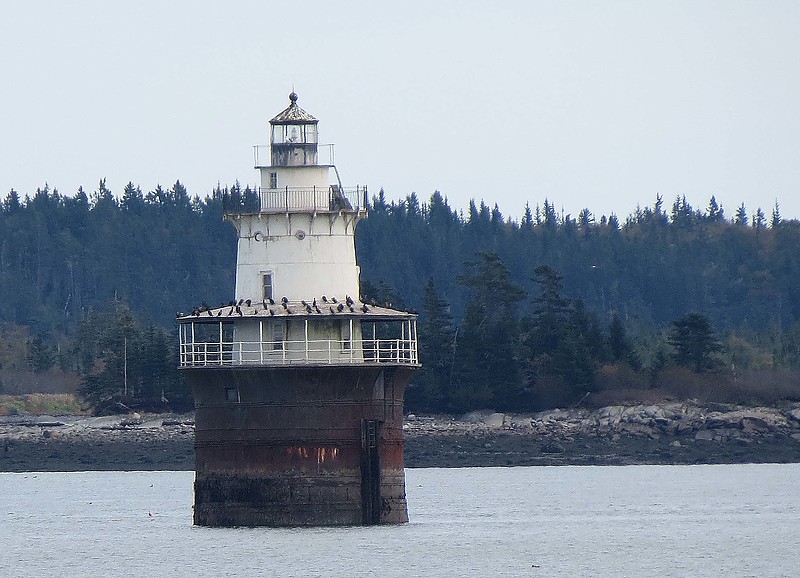 Maine / Lubec Channel lighthouse
Author of the photo: [url=https://www.flickr.com/photos/21475135@N05/]Karl Agre[/url]
Keywords: Maine;Lubeck;United States;Lubec Channel;Offshore