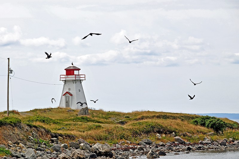 Nova Scotia / Marache Point Lighthouse
Author of the photo: [url=https://www.flickr.com/photos/archer10/] Dennis Jarvis[/url]
Keywords: Atlantic ocean;Canada;Nova Scotia