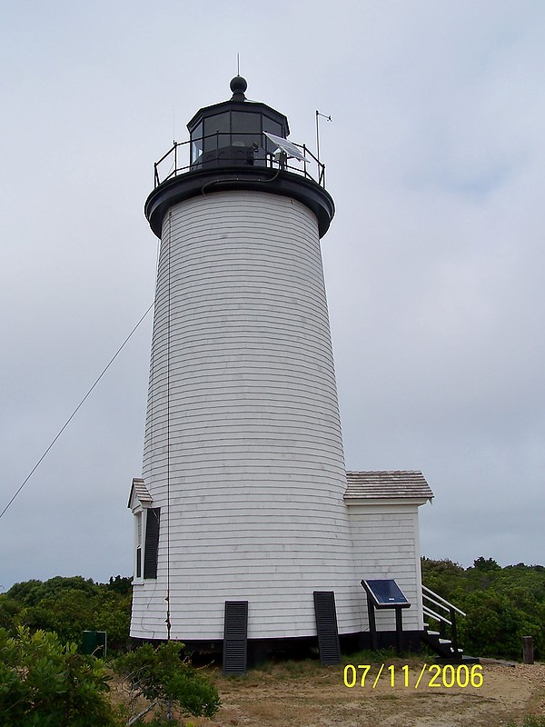 Massachusetts / Cape Poge lighthouse
Author of the photo: [url=https://www.flickr.com/photos/bobindrums/]Robert English[/url]
Keywords: Massachusetts;Marthas Vineyard;Atlantic ocean;United States