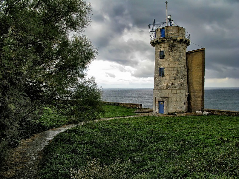Basque Country / Old Cabo Machichaco lighthouse 
Author of the photo: [url=https://www.flickr.com/photos/69793877@N07/]jburzuri[/url]

Keywords: Bay of Biscay;Spain;Euskadi;Pais Vasco;Bermeo