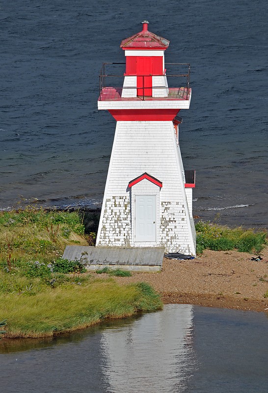 Nova Scotia / McNeil Beach Lighthouse
Author of the photo: [url=https://www.flickr.com/photos/archer10/] Dennis Jarvis[/url]
Keywords: Nova Scotia;Canada