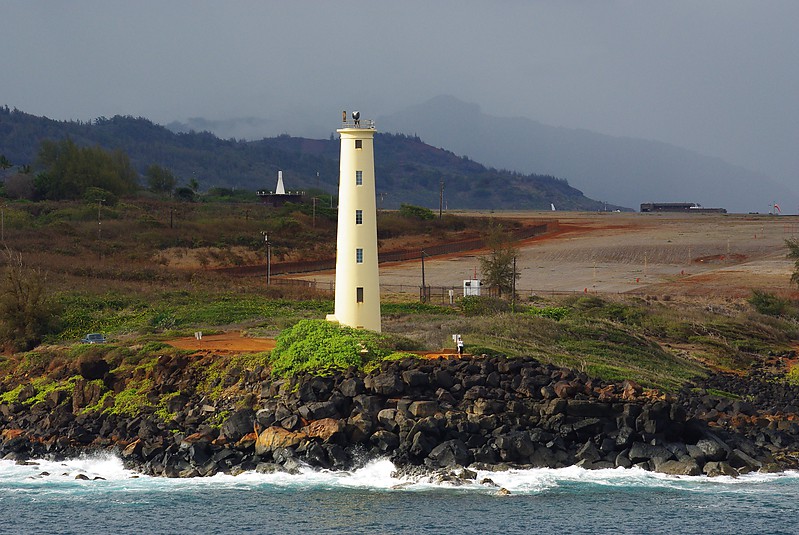 Hawaii / Kauai island / Nawiliwili Harbor Lighthouse
AKA Ninini Point Lighthouse 
Author of the photo [url=http://forum.shipspotting.com/index.php?action=profile;u=39341]Bob Prins[/url]
Keywords: Hawaii;Pacific ocean;Kauai