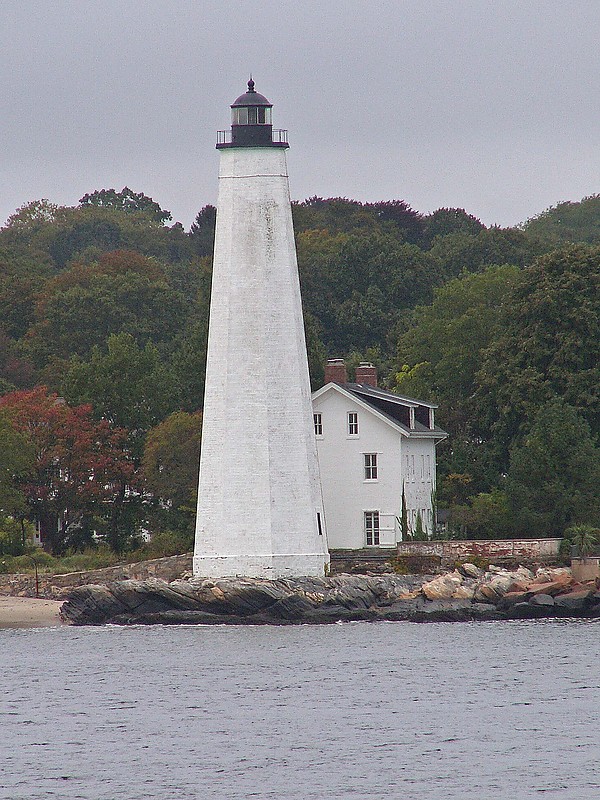 Connecticut / New London Harbor lighthouse
Author of the photo: [url=https://www.flickr.com/photos/21475135@N05/]Karl Agre[/url]
Keywords: Connecticut;United States;Atlantic ocean