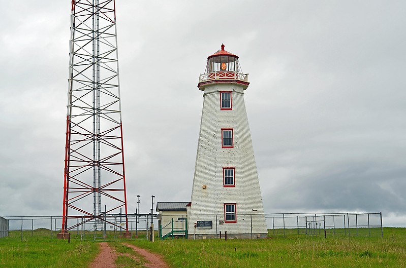 Prince Edward Island / North Cape lighthouse
Author of the photo: [url=https://www.flickr.com/photos/8752845@N04/]Mark[/url]
Keywords: Prince Edward Island;Canada;Gulf of Saint Lawrence