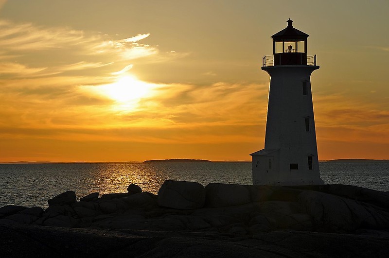 Nova Scotia / Peggy's Cove Lighthouse at sunset
Author of the photo: [url=https://www.flickr.com/photos/archer10/]Dennis Jarvis[/url]
Keywords: Nova Scotia;Canada;Atlantic ocean;Sunset
