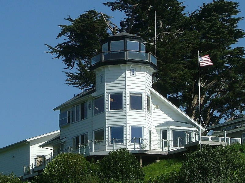Oregon / Port of Brookings / Pelican Bay lighthouse
Keywords: Brookings;Oregon;United States;Pacific ocean