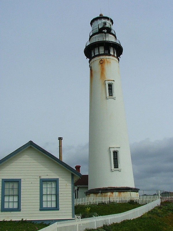 California / Pigeon point lighthouse
Author of the photo: [url=https://www.flickr.com/photos/larrymyhre/]Larry Myhre[/url]

Keywords: United States;Pacific ocean;California;San Francisco