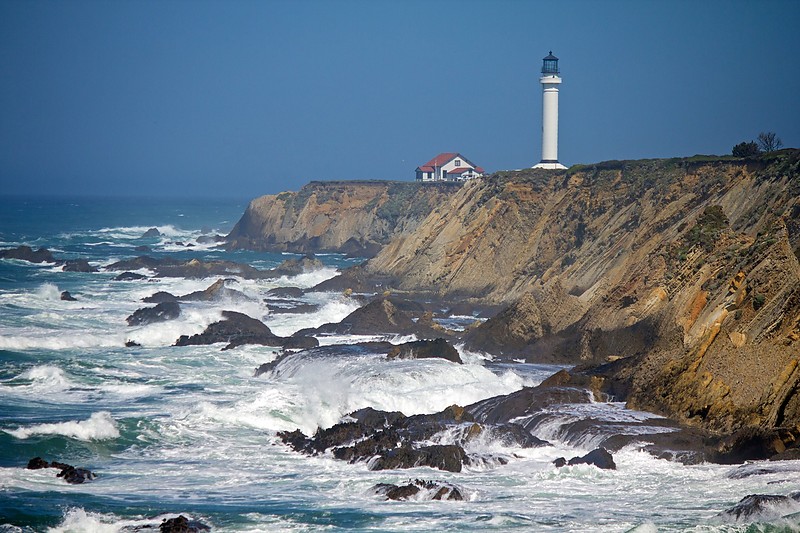 California / Point Arena lighthouse
Author of the photo: [url=https://jeremydentremont.smugmug.com/]nelights[/url]
Keywords: United States;Pacific ocean;California