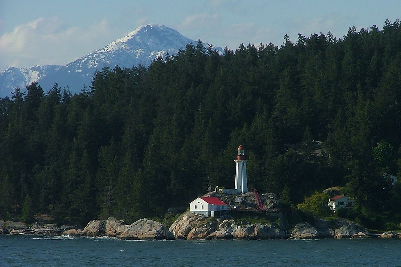 Vancouver / Point Atkinson lighthouse
Author of the photo: [url=https://www.flickr.com/photos/larrymyhre/]Larry Myhre[/url]
Keywords: Vancouver;British Columbia;Canada