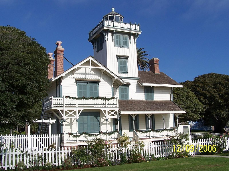 California / Point Fermin lighthouse
Author of the photo: [url=https://www.flickr.com/photos/bobindrums/]Robert English[/url]
Keywords: United States;Pacific ocean;California
