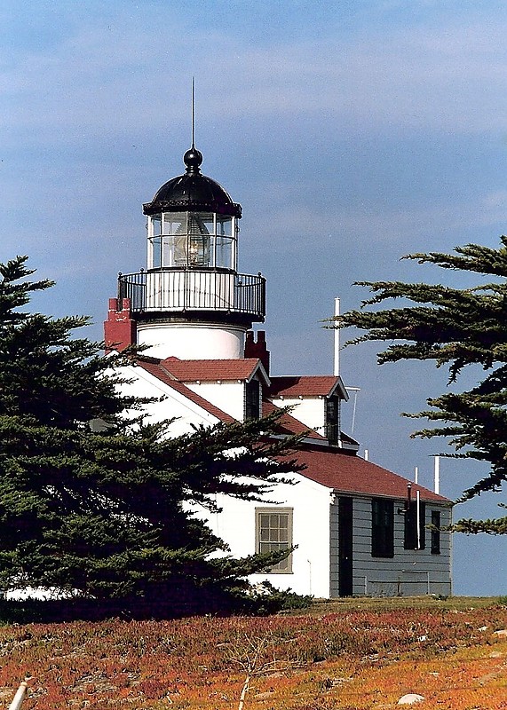 California / Point Pinos lighthouse
Author of the photo:[url=https://www.flickr.com/photos/lighthouser/sets]Rick[/url]

Keywords: United States;Pacific ocean;California