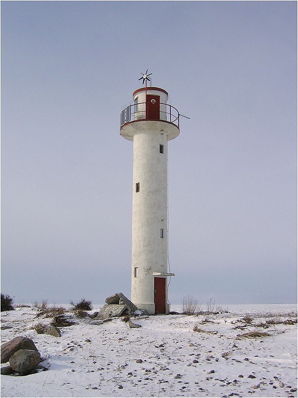 Pöörilaid lighthouse
Author of the photo: [url=http://www.panoramio.com/user/1496126]Tuderna[/url]
Keywords: Estonia;Gulf of Riga