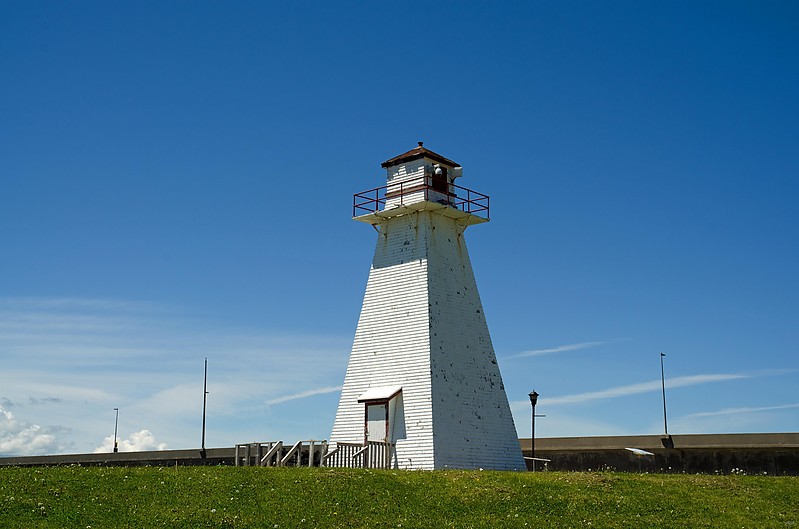 Prince Edward Island / Port Borden Rear Range lighthouse
Author of the photo: [url=https://www.flickr.com/photos/8752845@N04/]Mark[/url]
Keywords: Prince Edward Island;Canada;Port Borden;Northumberland Strait