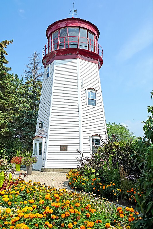 Ontario \ Prescott lighthouse
Author of the photo: [url=https://www.flickr.com/photos/archer10/] Dennis Jarvis[/url]
Keywords: Prescott;Ontario;Canada;Saint Lawrence river