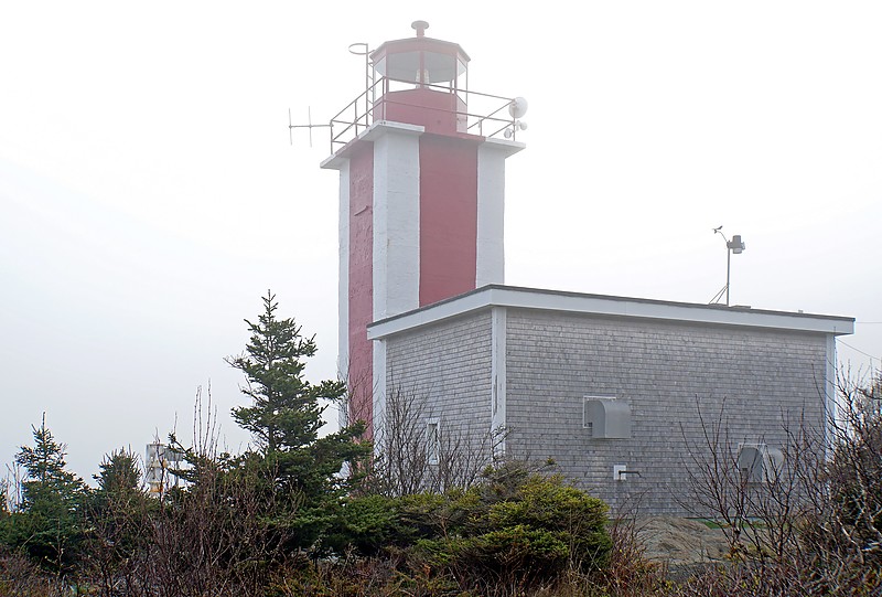 Nova Scotia / Prim Point Lighthouse
Author of the photo: [url=https://www.flickr.com/photos/archer10/]Dennis Jarvis[/url]
Keywords: Nova Scotia;Canada;Bay of Fundy