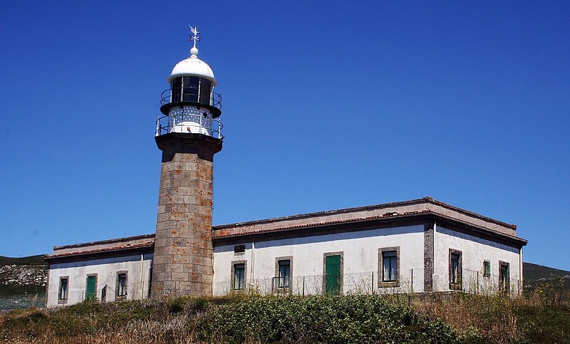Galicia / Punta Insua lighthouse
AKA Faro de Larino
Author of the photo: [url=https://www.flickr.com/photos/34919326@N00/]Fin Wright[/url]

Keywords: Spain;Atlantic ocean;Galicia