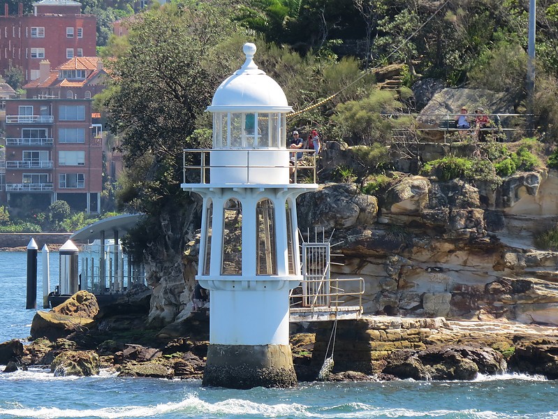 Sydney Harbour / Robertson's Point lighthouse
Author of the photo: [url=https://www.flickr.com/photos/larrymyhre/]Larry Myhre[/url]
Keywords: Sydney Harbour;Australia;Tasman sea;New South Wales
