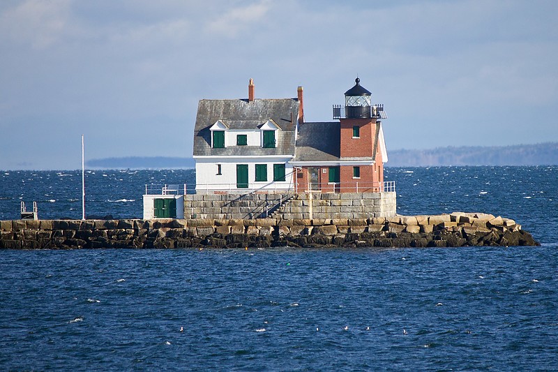 Maine / Rockland Harbor Breakwater lighthouse
Author of the photo: [url=https://jeremydentremont.smugmug.com/]nelights[/url]
Keywords: Rockland;Maine;United States;Atlantic ocean