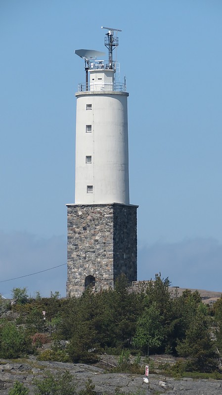 Rönnskär lighthouse
Author of the photo: [url=https://www.flickr.com/photos/21475135@N05/]Karl Agre[/url]     
Keywords: Finland;Porkkala;Gulf of Finland;Vessel Traffic Service