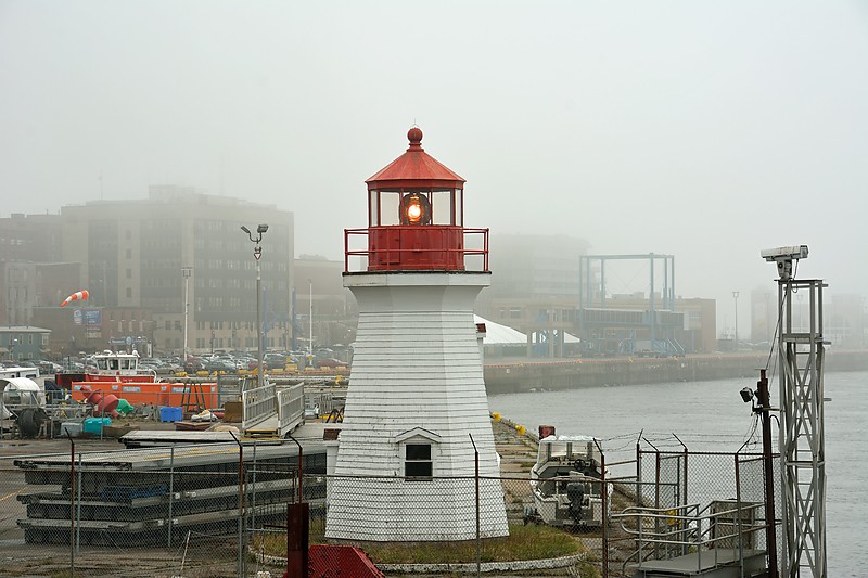 New Brunswick / Saint John Harbour lighthouse
Author of the photo: [url=https://www.flickr.com/photos/8752845@N04/]Mark[/url]
Keywords: New Brunswick;Canada;Bay of Fundy;Saint John