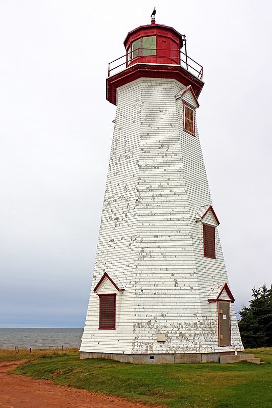 Prince Edward Island / Seacow Head Lighthouse
Author of the photo: [url=https://www.flickr.com/photos/archer10/] Dennis Jarvis[/url]

Keywords: Prince Edward Island;Canada;Northumberland Strait