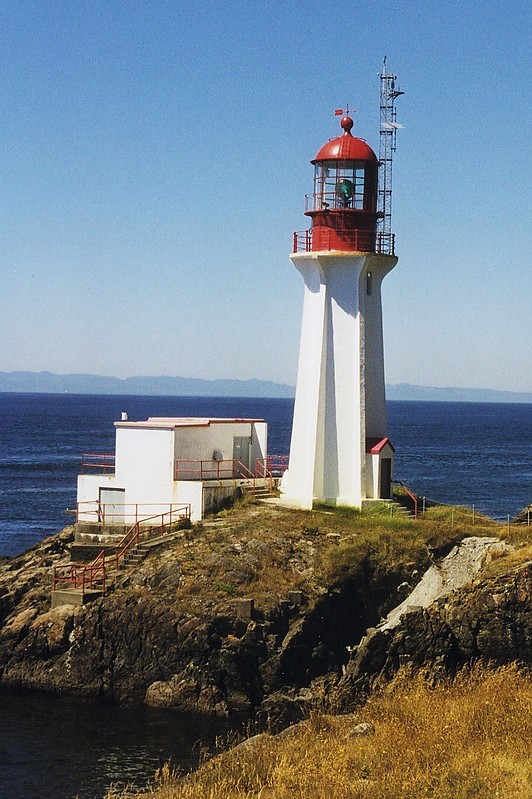 Sheringham Point Lighthouse
Author of the photo: [url=https://www.flickr.com/photos/larrymyhre/]Larry Myhre[/url]

Keywords: Shirley;Vancouver Island;British Columbia;Canada