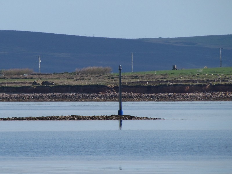 Orkney islands / South Ronaldsay / St.Margaret Hope / Needle Point light
Keywords: Orkney islands;Scotland;United Kingdom;South Ronaldsay;