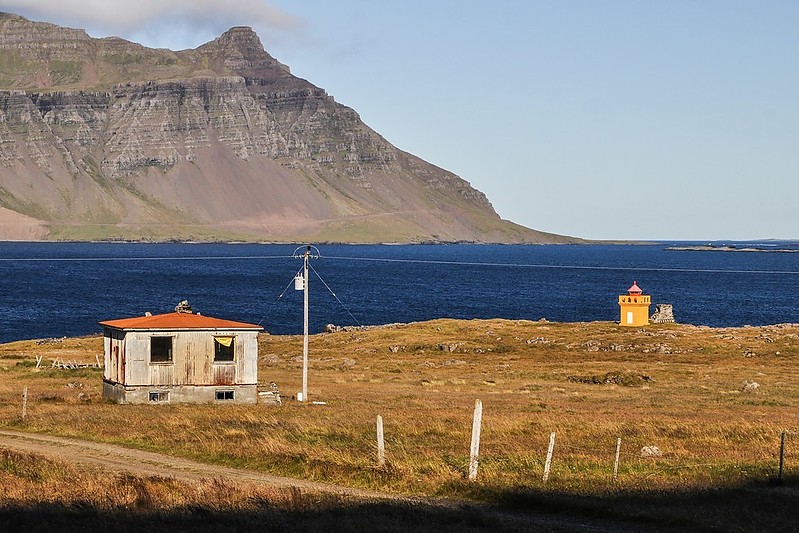 Strembitangi lighthouse
Author of the photo: [url=https://www.flickr.com/photos/48489192@N06/]Marie-Laure Even[/url]

Keywords: Iceland;Atlantic ocean