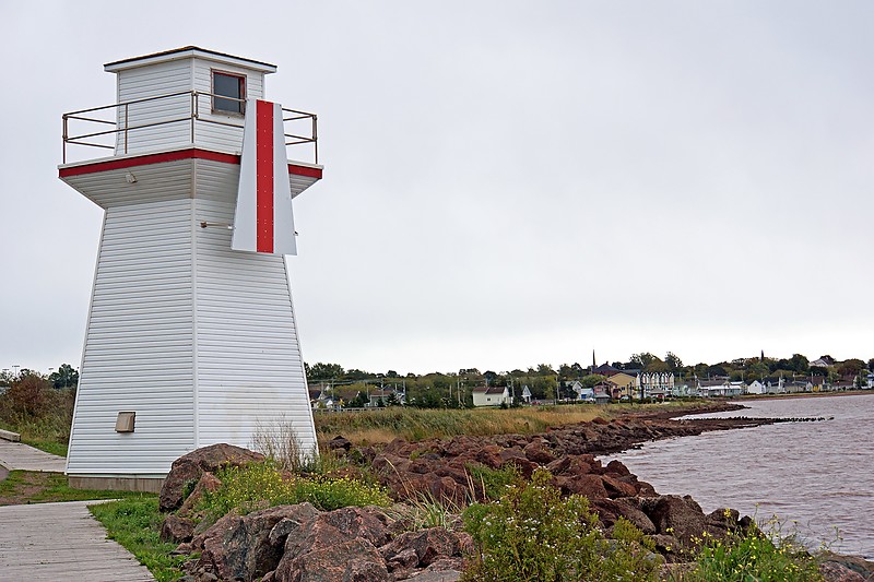 Prince Edward Island / Summerside Outer Range Front lighthouse
Author of the photo: [url=https://www.flickr.com/photos/archer10/] Dennis Jarvis[/url]

Keywords: Prince Edward Island;Canada;Summerside;Bedeque Bay;Northumberland Strait