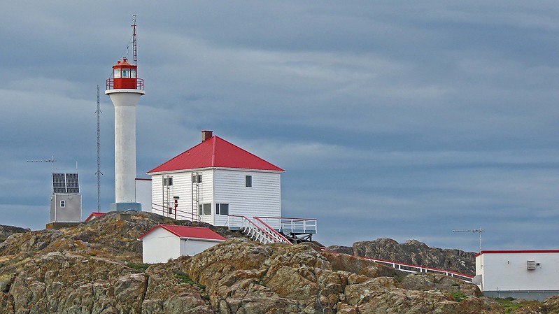 British Columbia / Trial Island lighthouse
Author of the photo: [url=https://www.flickr.com/photos/21475135@N05/]Karl Agre[/url]
Keywords: British Columbia;Canada;Vancouver;Strait of Juan de Fuca