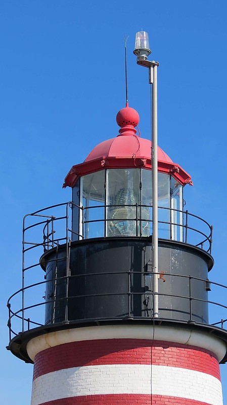 Maine / West Quoddy Head lighthouse - lantern
Author of the photo: [url=https://www.flickr.com/photos/21475135@N05/]Karl Agre[/url]
Keywords: Maine;United States;Atlantic ocean;Lantern