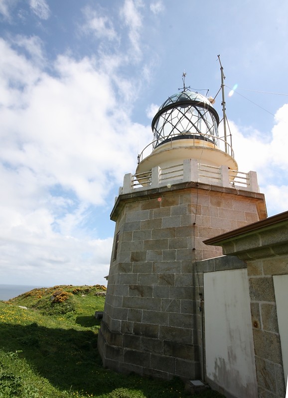 Galicia / Punta Estaca de Bares lighthouse
Author of the photo [url=http://fotki.yandex.ru/users/gerogorg/]gerogorg[/url]
Keywords: Spain;Bay of Biscay;Galicia