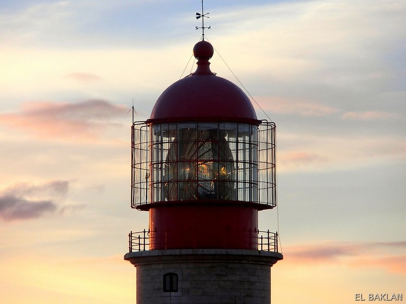 Sagres / Cabo de San Vincente Lighthouse - lantern
Keywords: Sagres;Portugal;Atlantic ocean;Sunset;Lantern