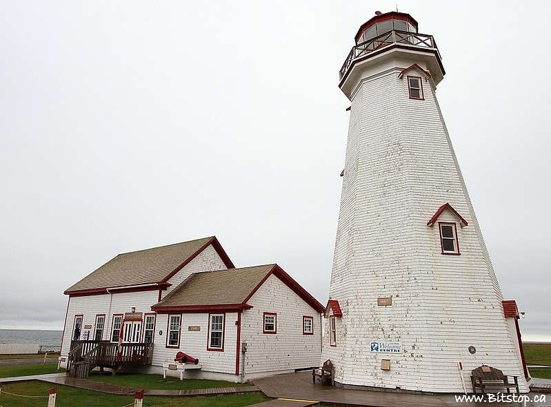Prince Edward Island / East Point lighthouse
Source: [url=http://bitstop.squarespace.com]Bit Stop[/url]
Keywords: Prince Edward Island;Canada;Gulf of Saint Lawrence