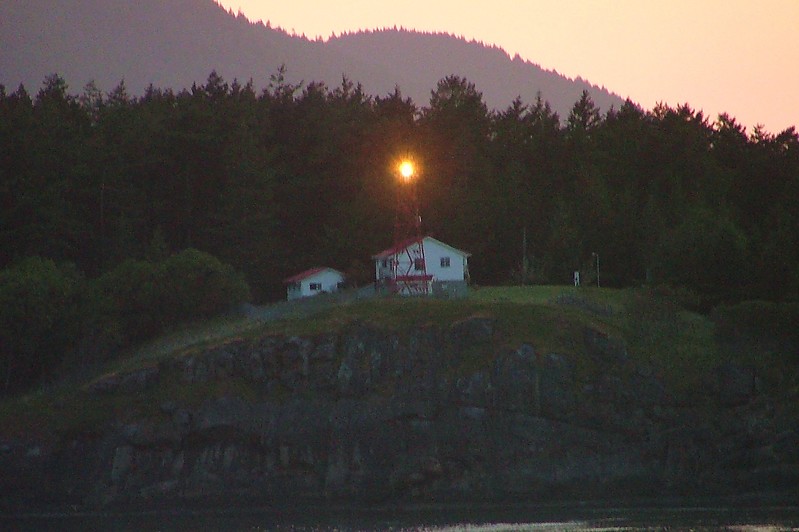 East Point Lighthouse (Saturna Island Lighthouse) at sunset
Author of the photo: [url=https://www.flickr.com/photos/larrymyhre/]Larry Myhre[/url]

Keywords: British Columbia;Canada;Strait of Georgia;Saturna Island;Sunset