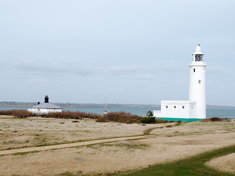 Hurst Point Lighthouse
Permission granted by [url=http://sean.kiev.ua/]Sean[/url]
Keywords: England;United Kingdom;Solent