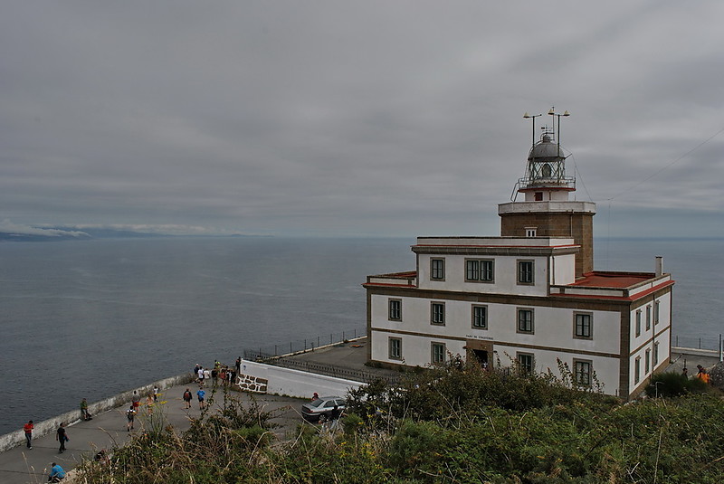 Galicia / Cabo Finisterre lighthouse
Photo by: [url=http://mirplanet.narod.ru/]Vladimir Neverov[/url]
Keywords: Spain;Atlantic ocean;Galicia