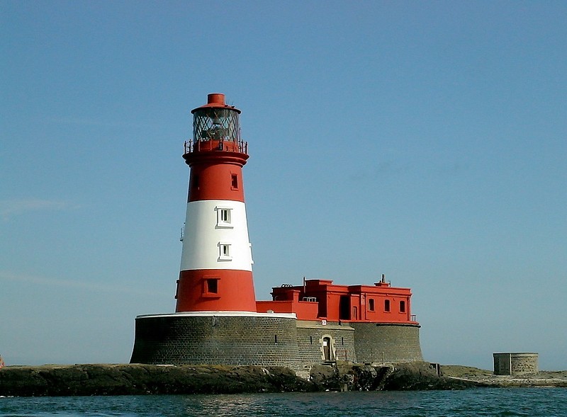 Longstone Lighthouse
Author of the photo: [url=https://www.flickr.com/photos/48489192@N06/]Marie-Laure Even[/url]
Keywords: Farne Islands;England;Longstone;United Kingdom;North Sea
