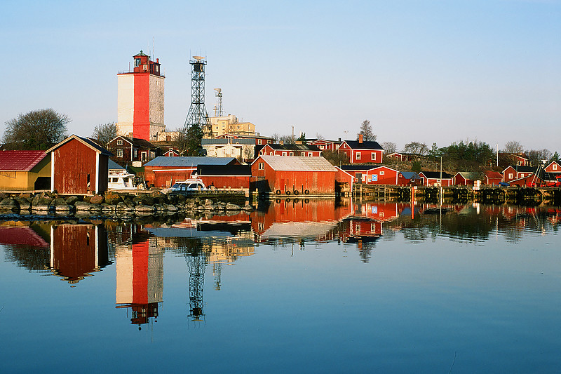 Uto lighthouse
Author of the photo: [url=https://www.flickr.com/photos/matseevskii/]Yuri Matseevskii[/url]
Keywords: Baltic sea;Finland