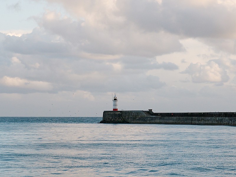 East Sussex / Newhaven / Breakwater Lighthouse
Permission granted by [url=http://sean.kiev.ua/]Sean[/url]
Keywords: Newhaven;Sussex;United Kingdom;England