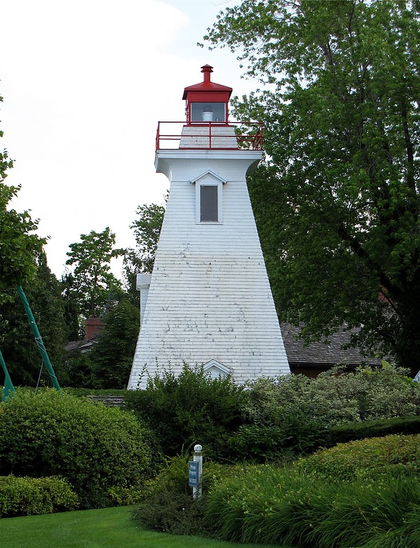 Niagara River Range Rear lighthouse
Author of the photo: [url=https://www.flickr.com/photos/bobindrums/]Robert English[/url]

Keywords: Niagara River;Ontario;Canada