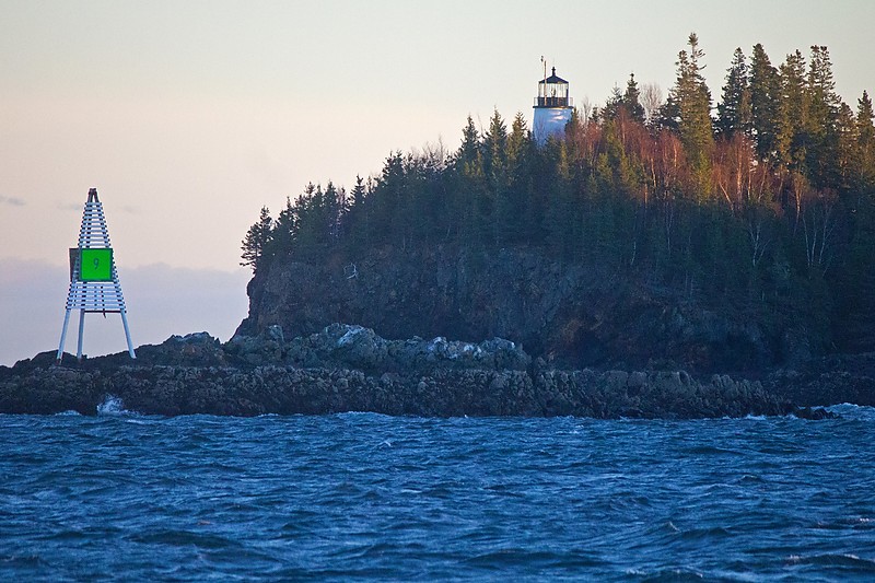 Maine / Owl's head lighthouse 
On the left - Shag Rk Daybeacon 9
Author of the photo: [url=https://jeremydentremont.smugmug.com/]nelights[/url]

Keywords: Maine;Rockland;Atlantic ocean;United States