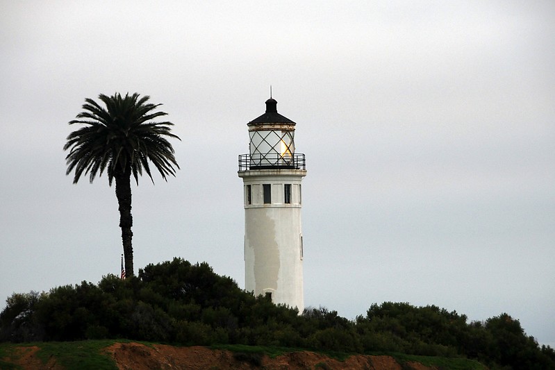 California / Point Vincente Lighthouse
Author of the photo: [url=https://www.flickr.com/photos/lighthouser/sets]Rick[/url]

Keywords: California;Los Angeles;Pacific ocean;United States