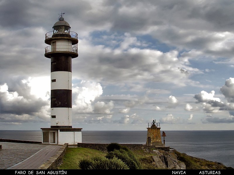 Costa Verde / Cantabria / Cabo San Agustin lighthouses (tall - new, small stone tower - old)
Author of the photo: [url=https://www.flickr.com/photos/69793877@N07/]jburzuri[/url]

Keywords: Spain;Cantabria;Bay of Biscay;Navia