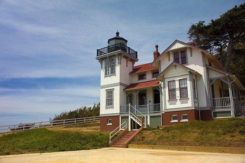California / San Luis Obispo lighthouse
Author of the photo: [url=https://jeremydentremont.smugmug.com/]nelights[/url]
Keywords: United States;Pacific ocean;California